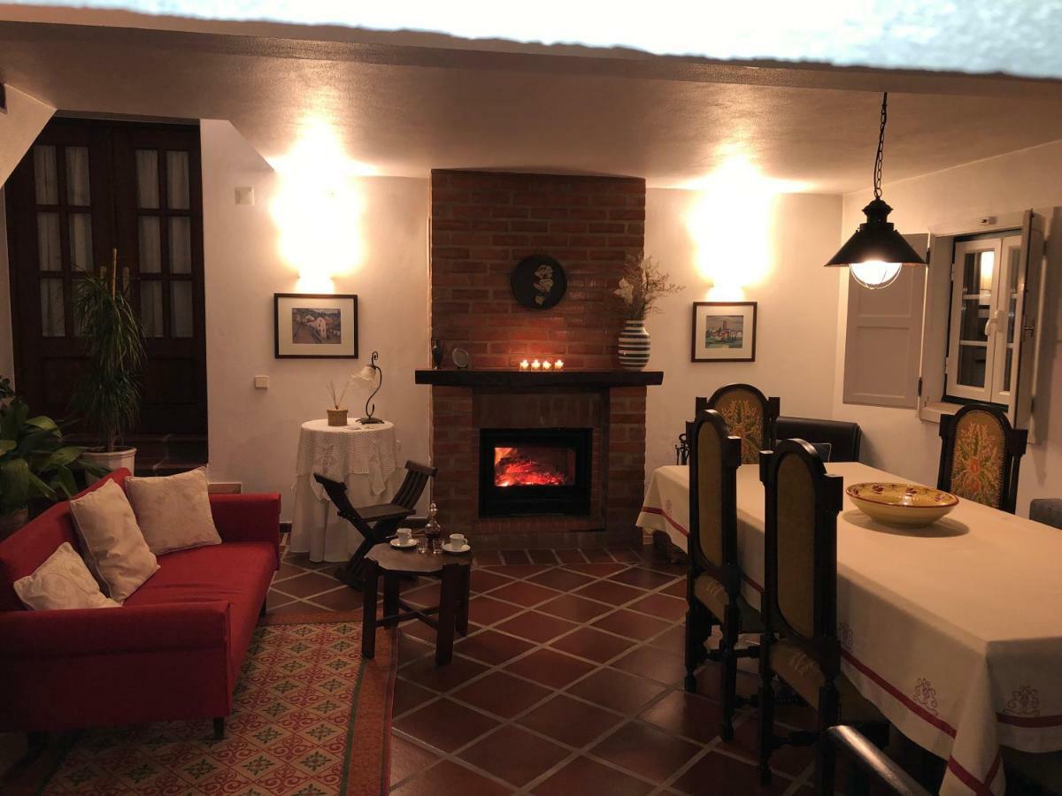 Casas Dos Infantes - Turismo Rural Калдаш-да-Раинья Экстерьер фото